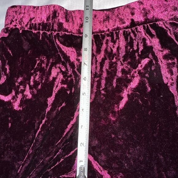 Fashion Nova Burgundy Medium Velvet Pant Set - Picture 6 of 12
